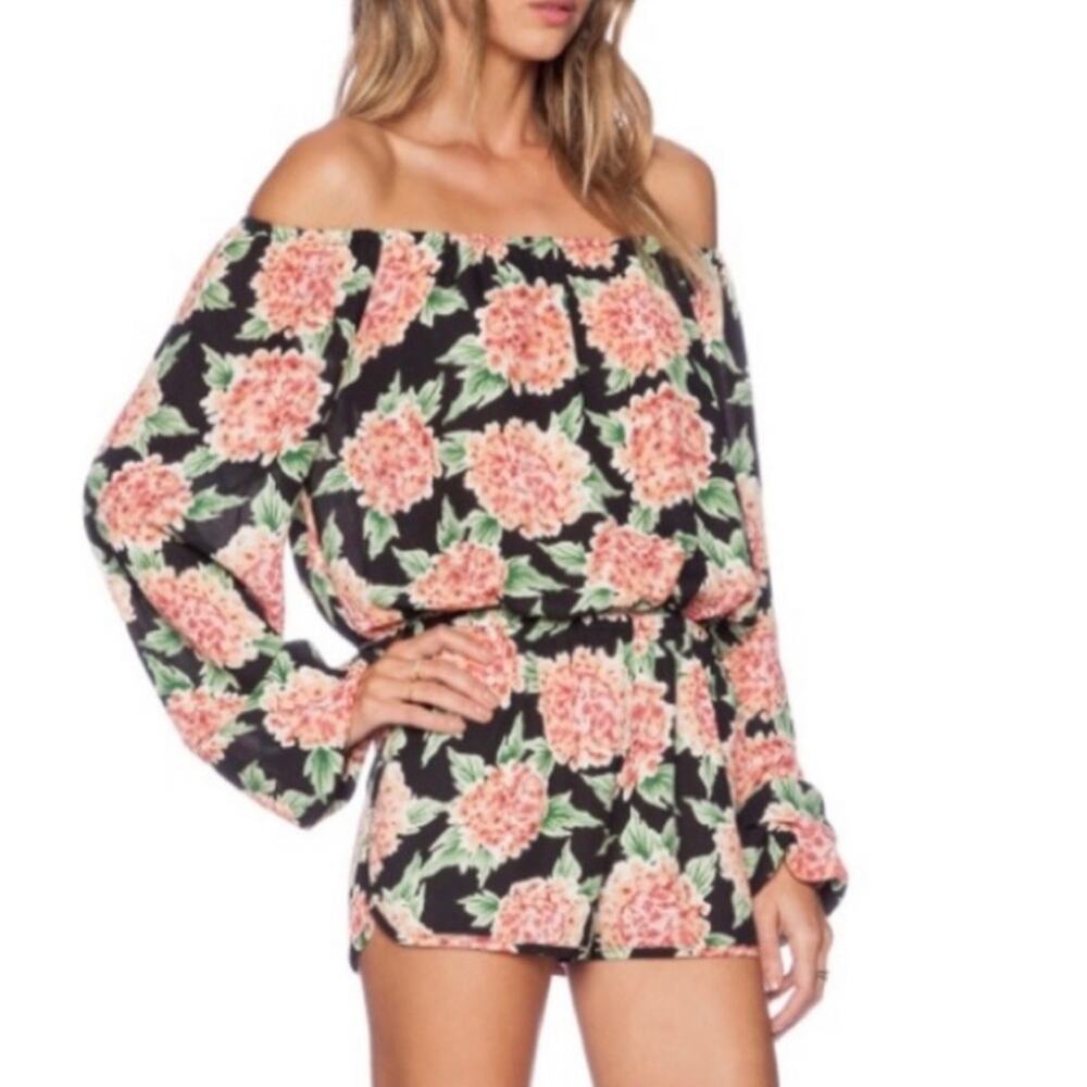 Show Me Your Mumu Rane Romper Flower Puff Size Medium - Picture 2 of 11